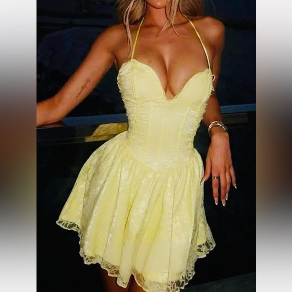 Outcast Angelica corset dress in Lemon 🍋